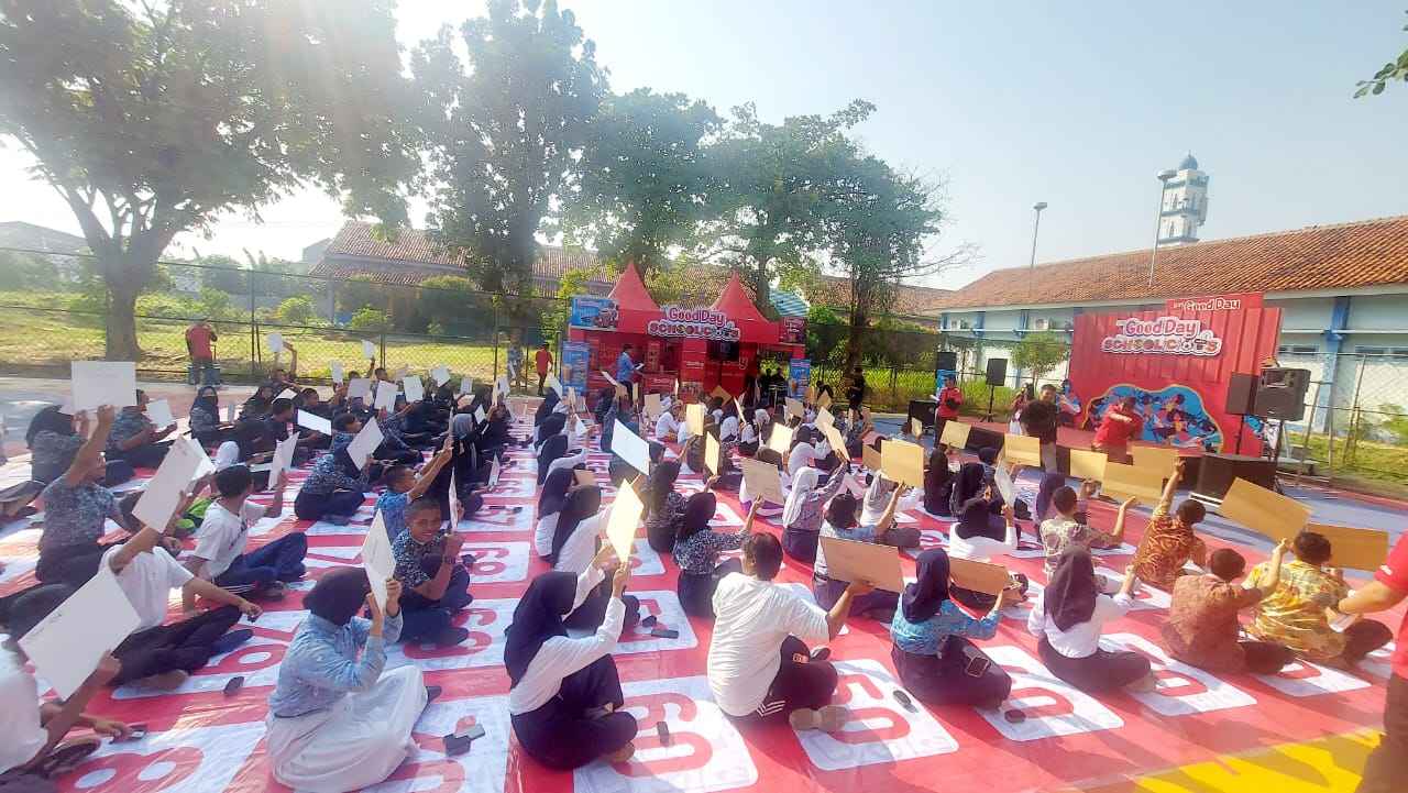 SMKN 10 Semarang dan Good Day Gelar Kolaborasi Spektakuler "Good Day Schoolicius"