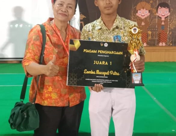 SMAN 16  Sabet Juara 1 Lomba Macapat