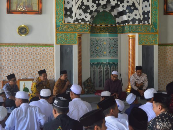 Bersatu Dalam Cinta, Berbagi Dalam Kebahagian & Kuat Dalam Kebersamaan Rohis Ad Dakwah SMADA
