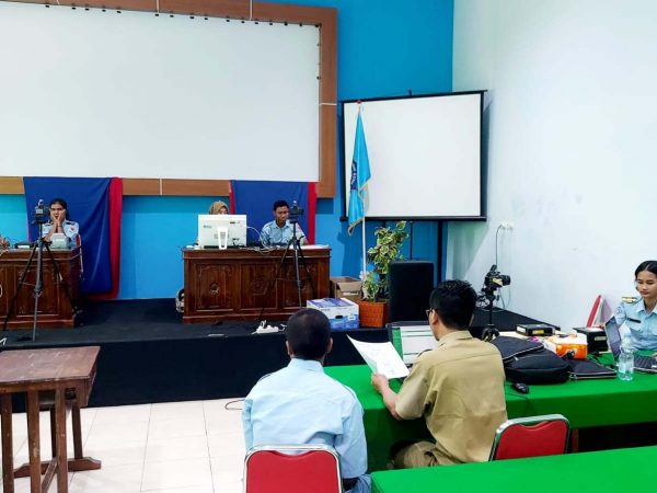 SMKN 10 Semarang Gelar Kegiatan Rekam e-KTP bagi Siswa/siswi Berusia 16 Tahun