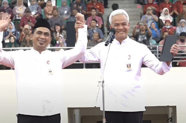 SMAN 7 Semarang Hadir Dalam Kegiatan Pamitan Gubernur Jawa Tengah Masa Jabatan 2018-2023