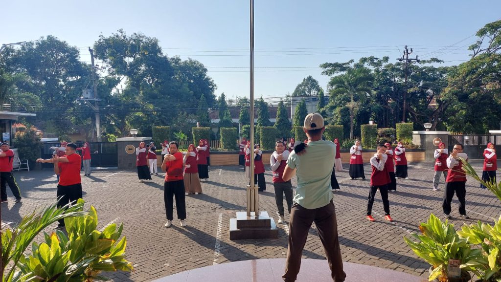 Semangat Guru dan Karyawan SMAHA dalam HAORNAS 2023