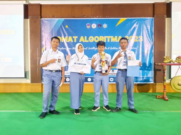 SMADA Raih Prestasi Gemilang Lomba Kompetensi Matematika