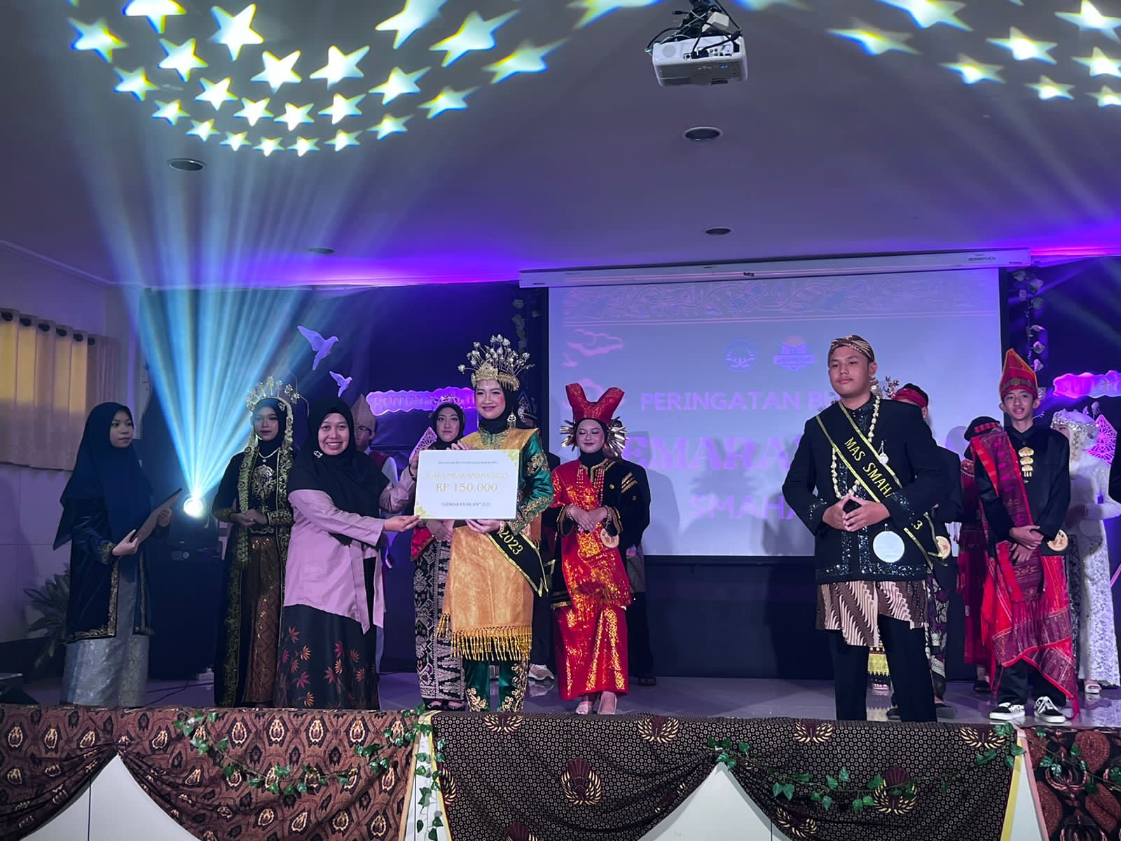 SMAHA Gemakan Cinta Budaya dan Bahasa