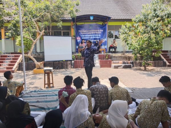 SMAN 16 Semarang Selenggarakan FGD: Hentikan Perundungan, Budayakan Menyayangi & Menghargai SMAN 16 Semarang Selenggarakan FGD: Hentikan Perundungan, Budayakan Menyayangi & Menghargai