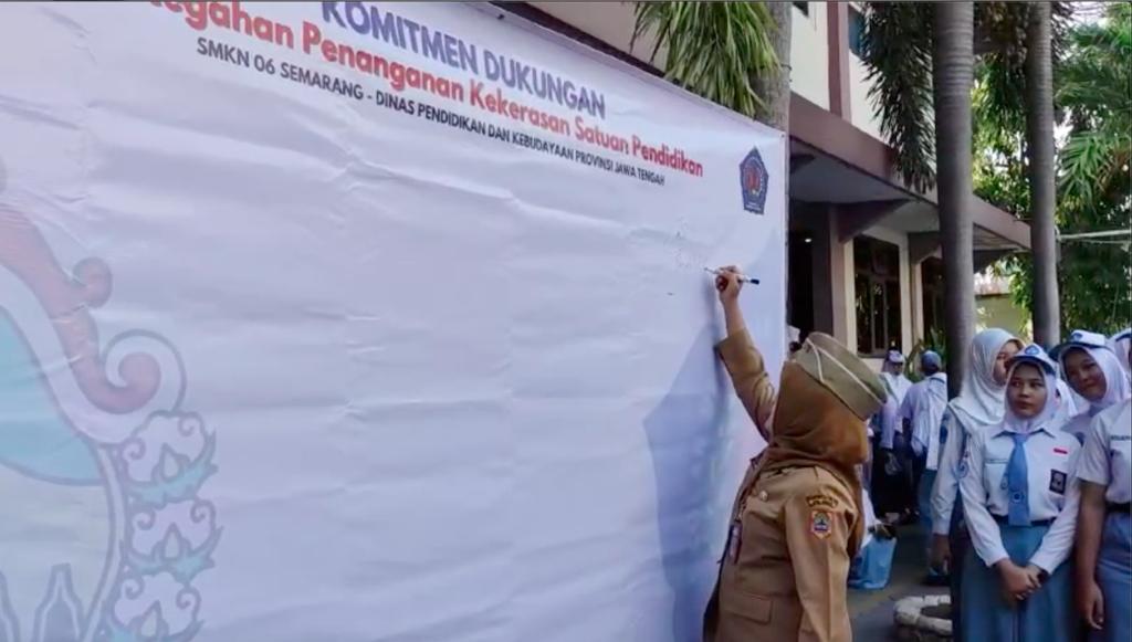 SMK Negeri 6 Semarang Turut Mendukung Gerakan Pencegahan dan Penanganan Kekerasan di Satuan Pendidikan