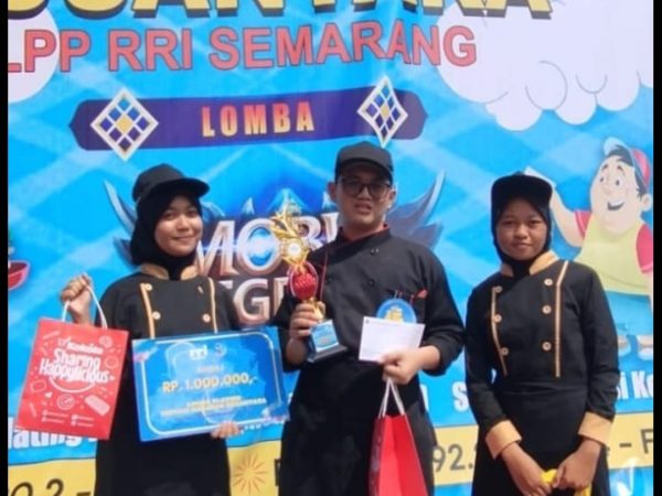 SMK Ibu Kartini Semarang Meraih Juara 1 dalam Lomba Platting Hasil Olahan Makanan Berbahan Dasar Tahu di Festifal Pelajar Nusantara 2023