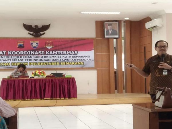 Gerak Hebat! Koordinasi Terpusat Satbinmas Polrestabes Semarang dengan Guru BK SMK Untuk Ciptakan Lingkungan Belajar Kondusif