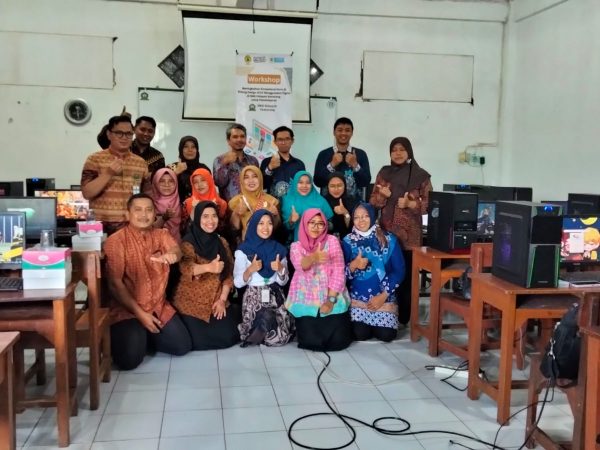 Workshop & Pelatihan Aplikasi Figma Meningkatkan Kreativitas Guru Dalam Penggunaan Media Pembelajaran SMK Hidayah Semarang