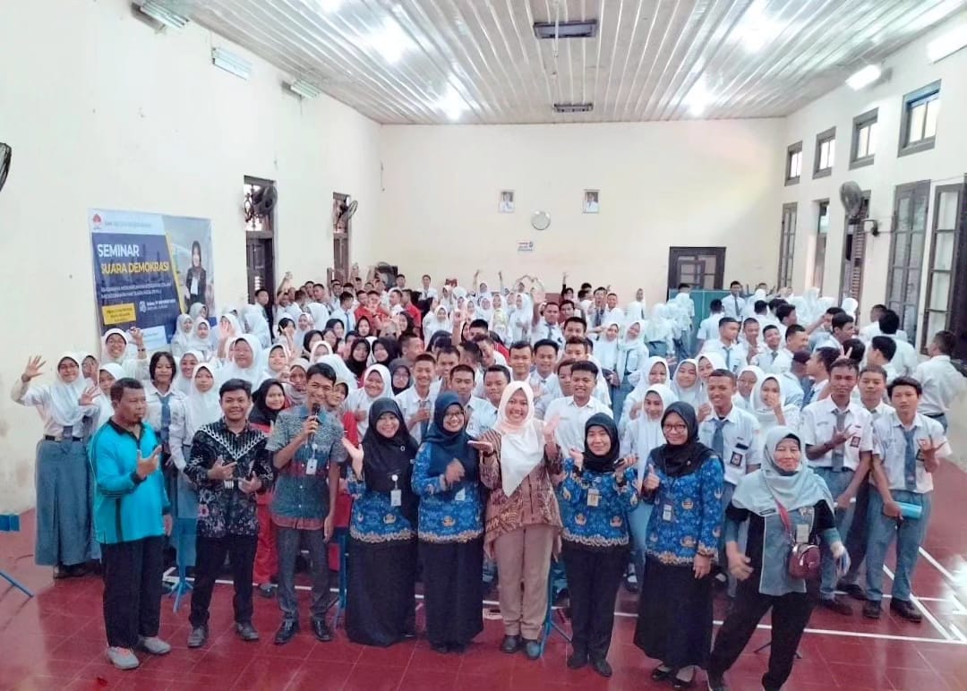 STEMA Seminar Suara Demokrasi: Bagaimana Menumbuhkan Kesadaran dalam Menggunakan Hak Suara pada Pemilu.