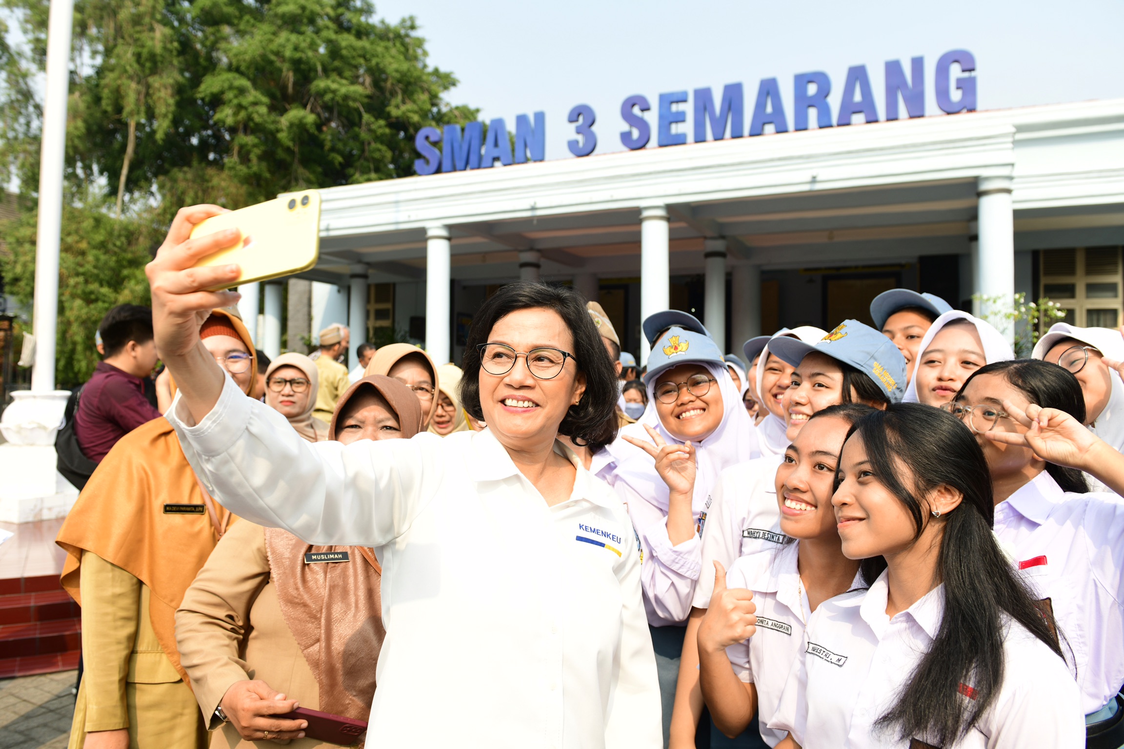 Menkeu Ajak Siswa SMAN 3 Semarang Bersama Jaga Keuangan Negara