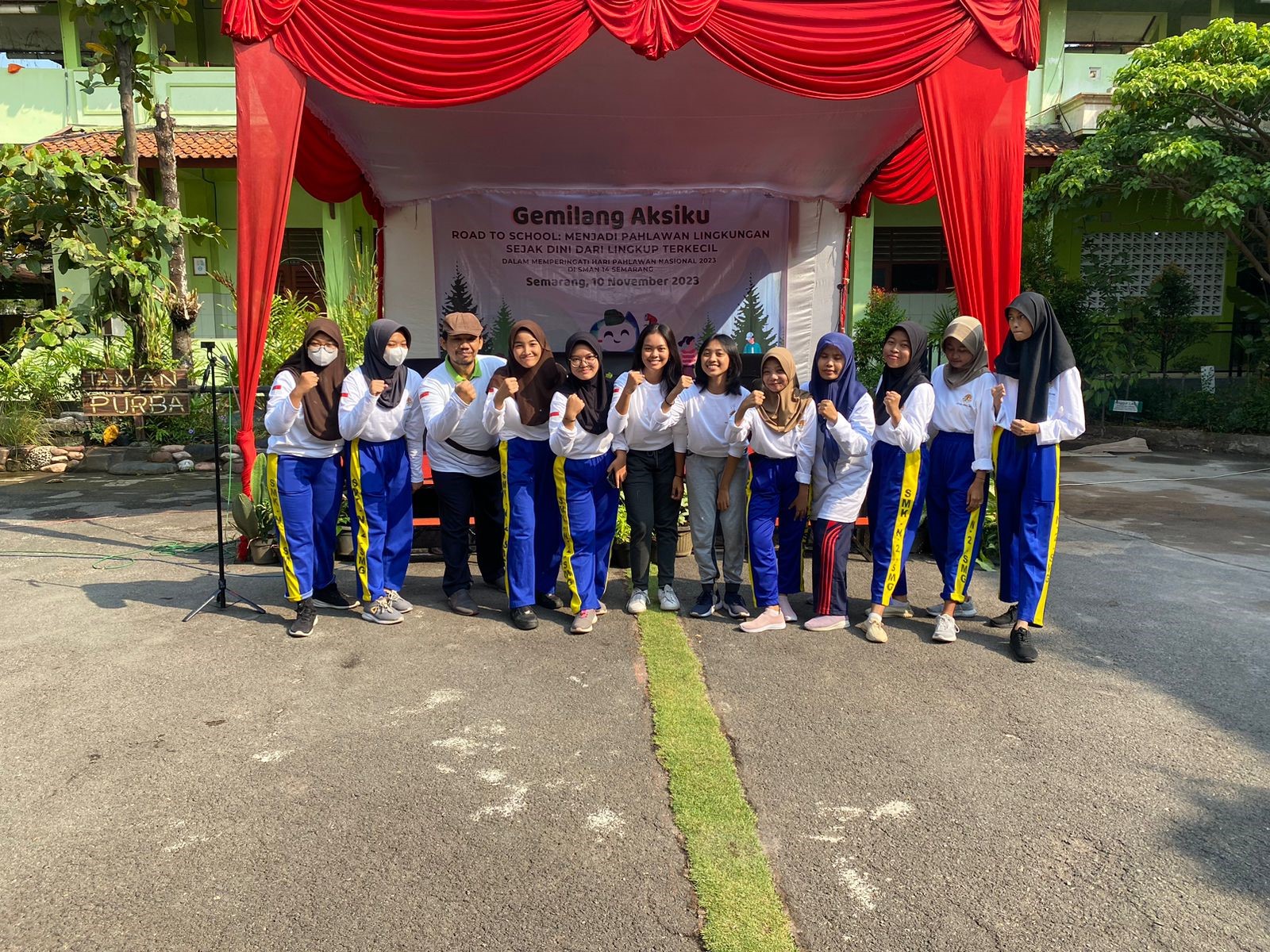 SMKN 2 Semarang Ikut Ambil Bagian dalam ”GEMILANG AKSIKU” Ditjen PPKL SMKN 2 Semarang Ikut Ambil Bagian dalam ”GEMILANG AKSIKU” Ditjen PPKL