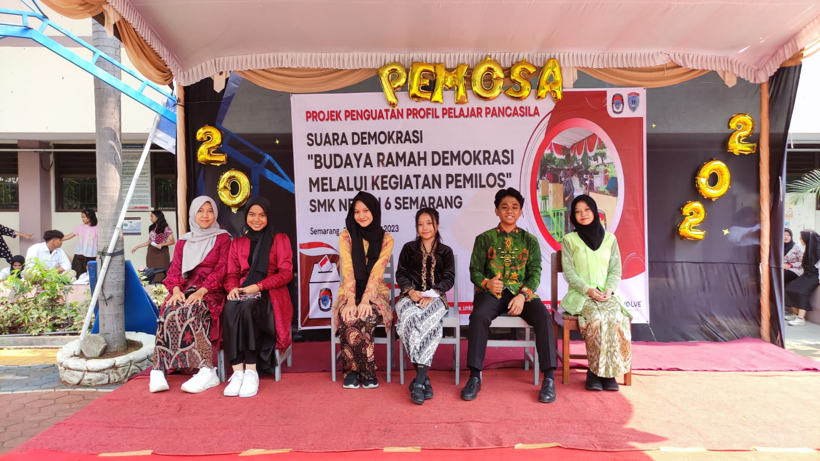 Realisasi Budaya Ramah Demokrasi Melalui Kegiatan PEMILOS SMKN 6 Semarang