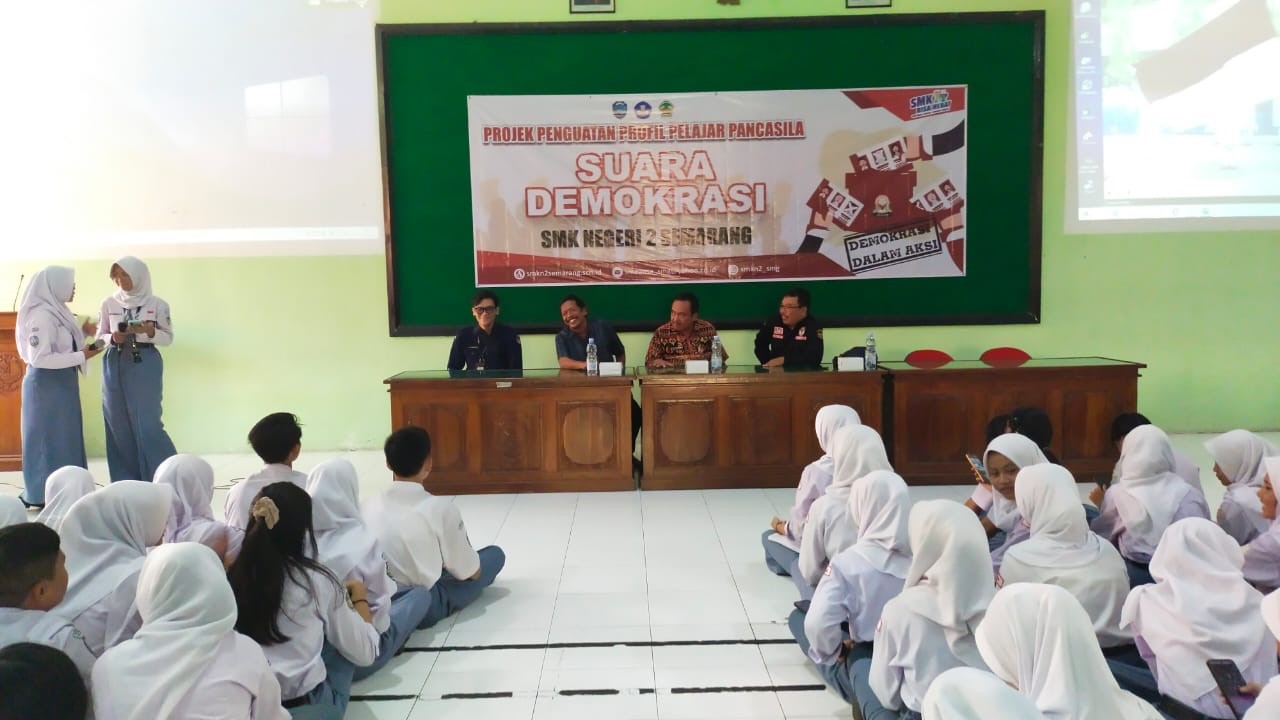 SMKN 2 Semarang Dalam Suara Demokrasi