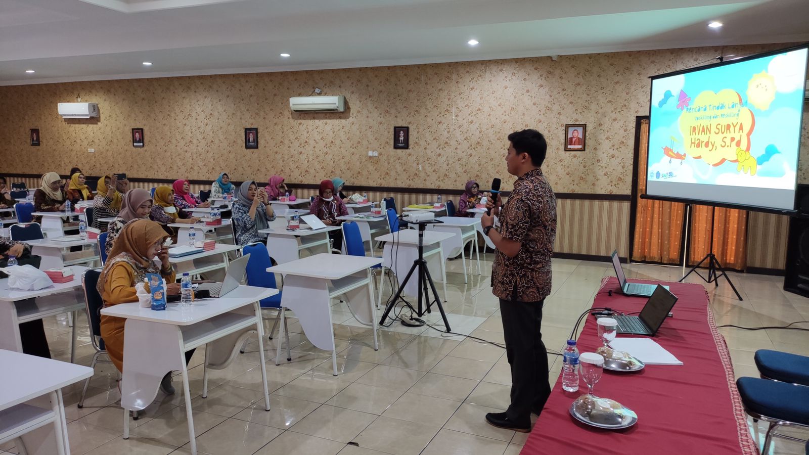 Guru Kuliner SMKN 6 Semarang Perkaya Kemampuan Dalam ‘Pastry & Bakery’ Melalui Program Up-Skilling & ReSkilling 2023