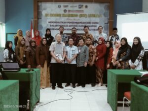 IHT Literasi, Menulis itu Mudah dan Mengasikkan IHT Literasi, Menulis itu Mudah dan Mengasikkan