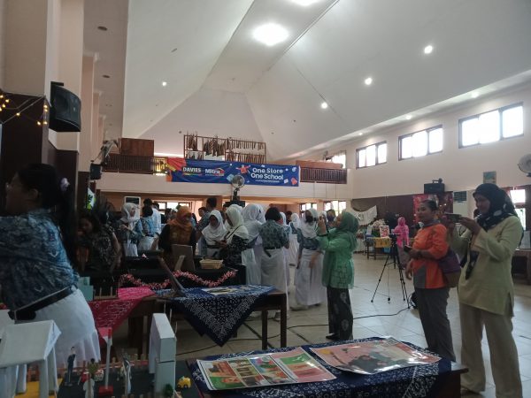 SMAN 5 Semarang Gelar Karya Projek P5 Suara Demokrasi SMAN 5 Semarang Gelar Karya Projek P5 Suara Demokrasi