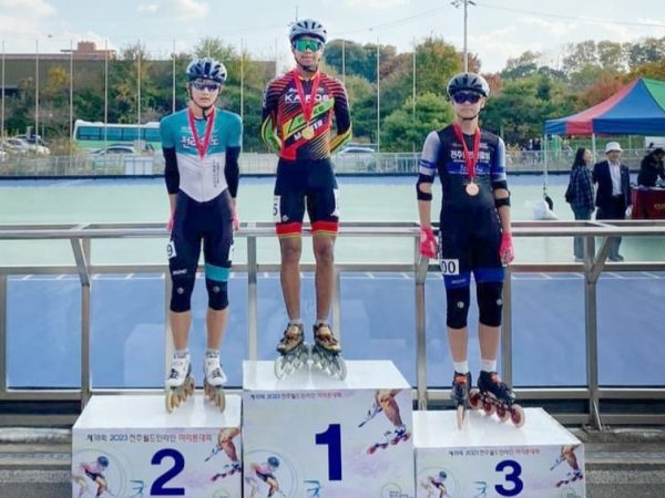 M. Athaya Rizky, Siswa SMAN 11 Semarang Raih Medali Emas Kejuaraan Sepatu Roda di Korea Selatan M. Athaya Rizky, Siswa SMAN 11 Semarang Raih Medali Emas Kejuaraan Sepatu Roda di Korea Selatan