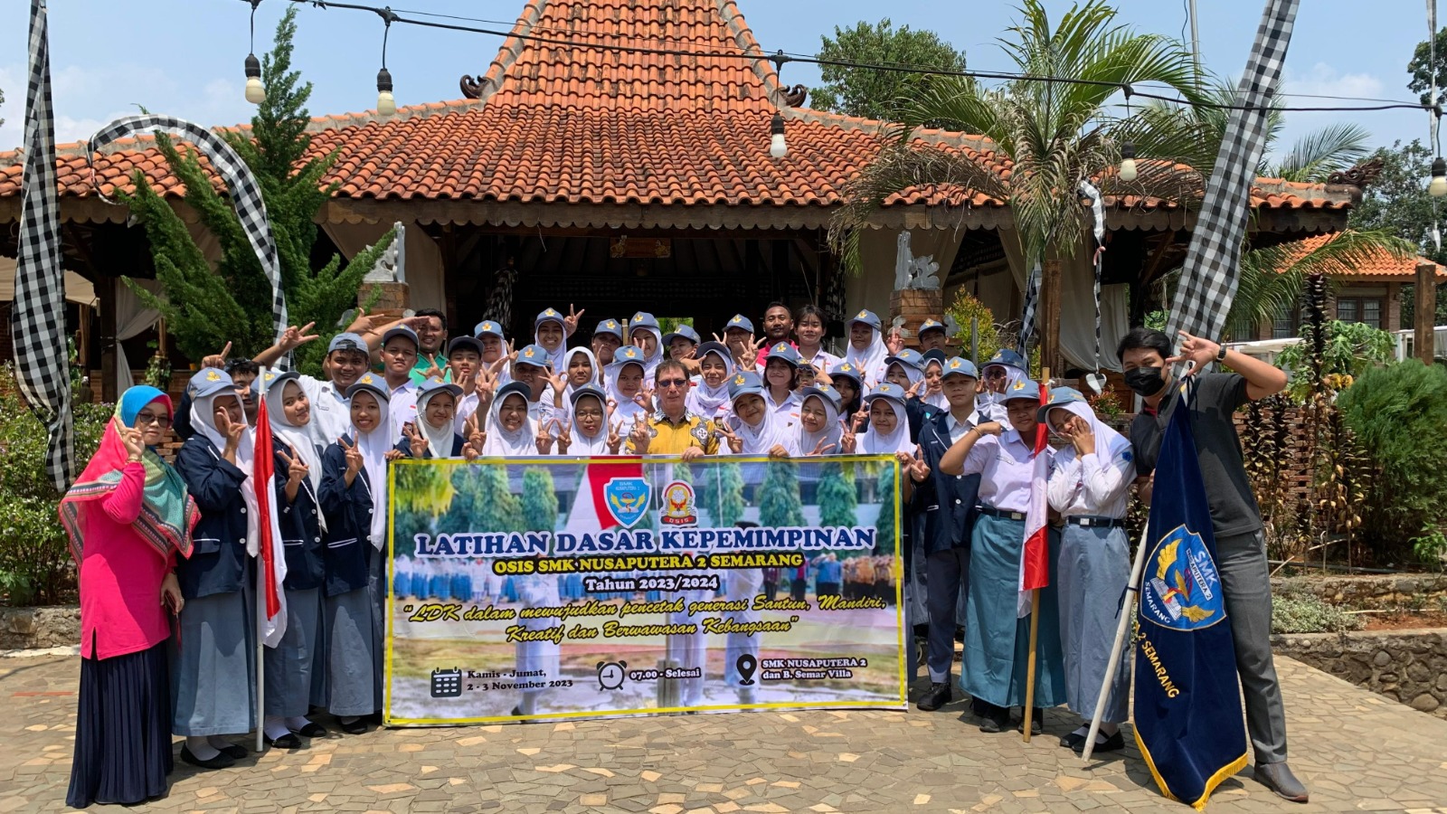 LDK OSIS SMK Nusaputera 2 Semarang: Membentuk Generasi Muda yang Santun, Mandiri, Kreatif & Berwawasan Kebangsaan LDK OSIS SMK Nusaputera 2 Semarang: Membentuk Generasi Muda yang Santun, Mandiri, Kreatif & Berwawasan Kebangsaan