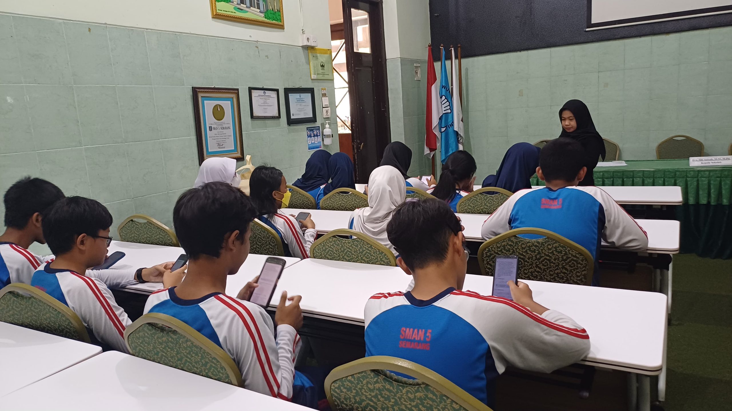 Workshop Pencegahan Narkoba Dengan Tes Kepribadian & Kesadaran SMAN 5 Semarang