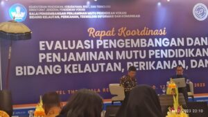 Pentingnya Sektor Kelautan dan TIK dari Aspek Ketenagakerjaan Pentingnya Sektor Kelautan dan TIK dari Aspek Ketenagakerjaan