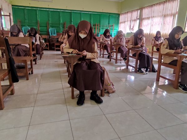 SMKN 1 Kaliwungu Implementasikan Sekolah 4.0 Dengan Aplikasi Exam Panrita