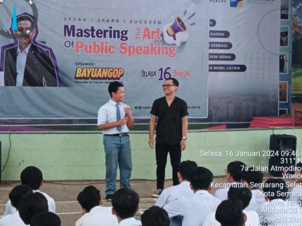 Mastering the Art of Public Speaking di SMK N 3 Semarang by Nexa Mastering the Art of Public Speaking di SMK N 3 Semarang by Nexa