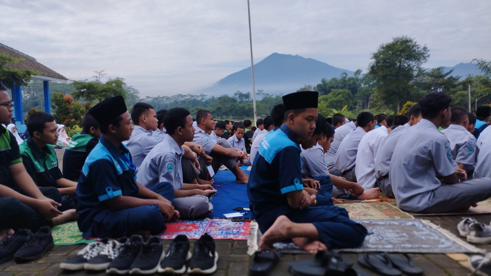 SMKN 1 TUNTANG Gelar Pengajian dalam Rangka Menyambut Isra’ Mi’raj 1445 H