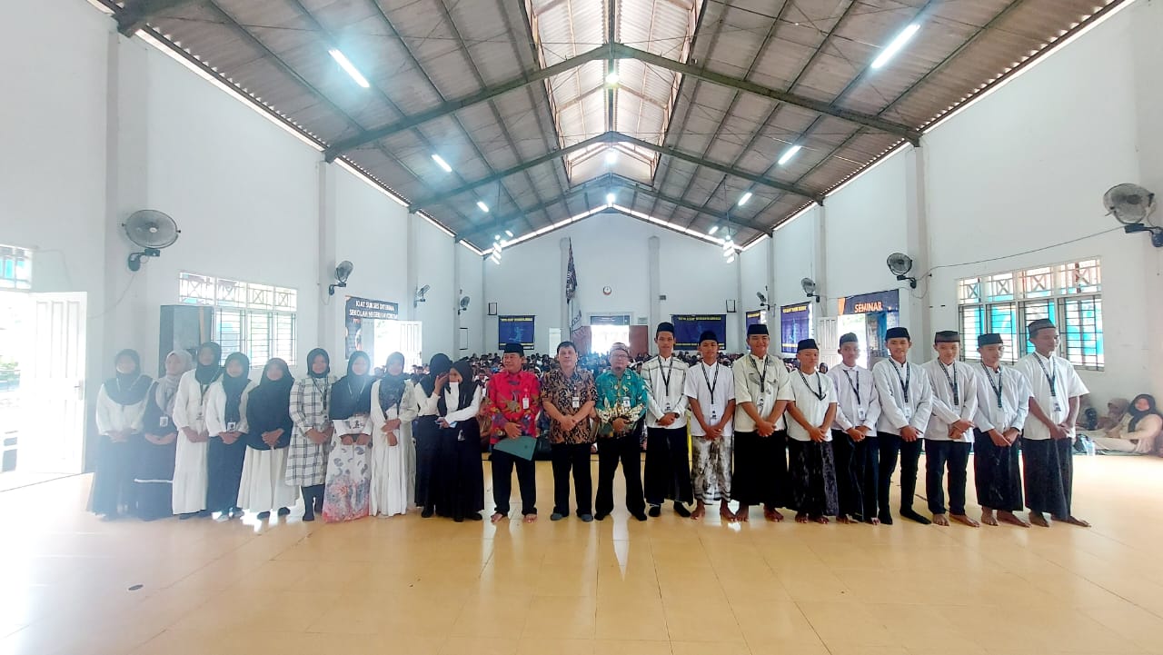 SMKN 10 Semarang dan Rohis SMK Kota Semarang Gelar Bersholawat untuk Memperingati Isra' Mi'raj & Marhaban ya Ramadhan