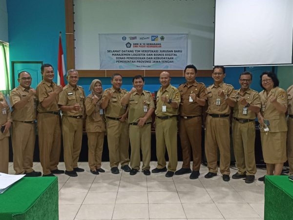 SMKN 10 Semarang Sambut Tim Visitasi untuk Pembukaan Jurusan Baru