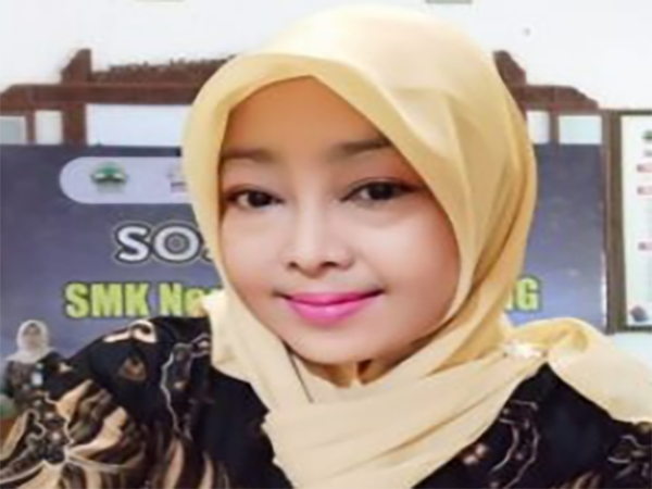 Menciptakan Kelas Interaktif Melalui Pembelajaran Kreatif Pada Mata Pelajaran Bahasa Inggris SMK Menciptakan Kelas Interaktif Melalui Pembelajaran Kreatif Pada Mata Pelajaran Bahasa Inggris SMK