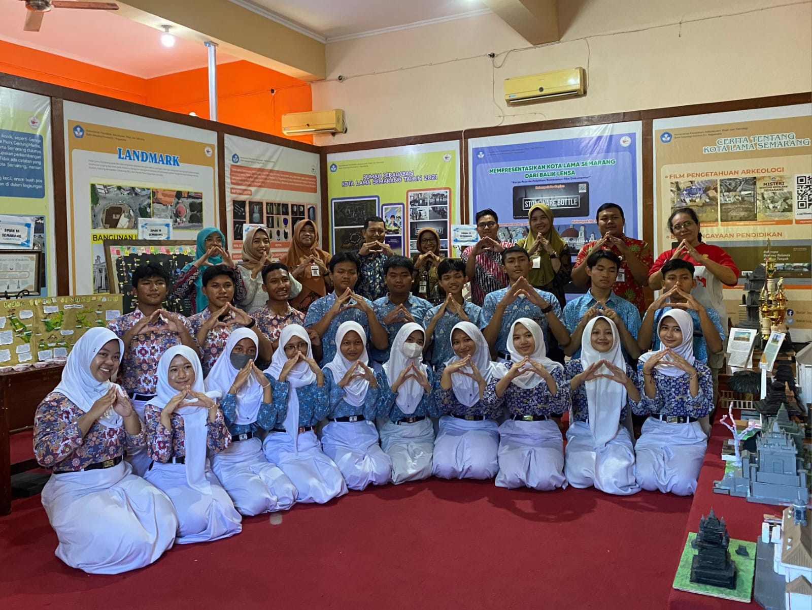 Menggali Kekayaan Sejarah Lokal: Pameran & Seminar Sejarah Pelabuhan Semarang & Jalur Rempah Nusantara di SMAN 14 Semarang