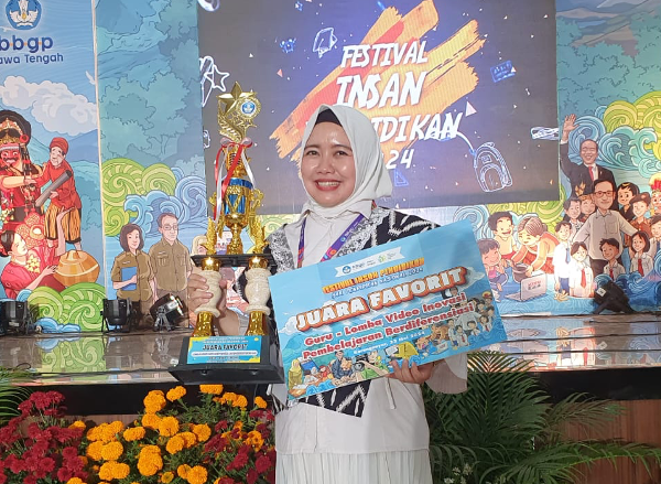 Guru SMK Negeri 6 Semarang Raih Juara Favorit pada Ajang Festival Insan Pendidikan Tahun 2024
