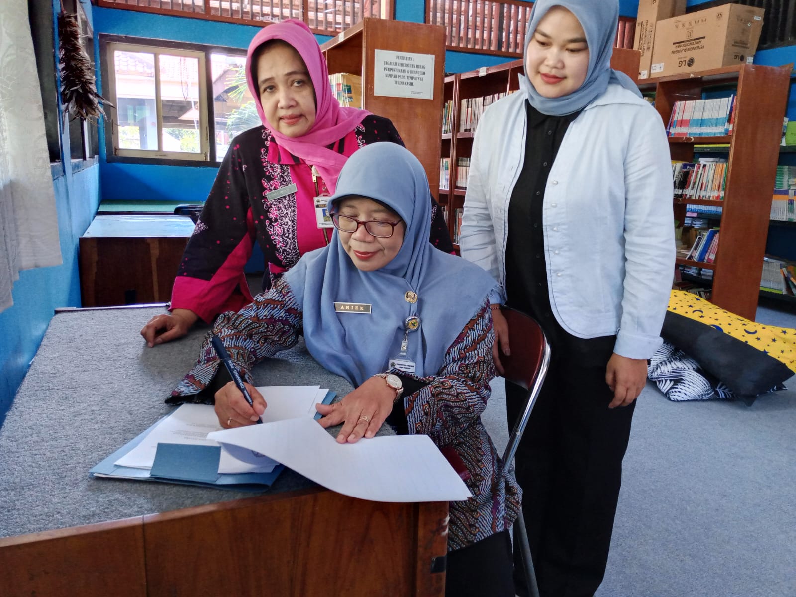 Dorong Perpustakaan Berkelas, SMAN 14 Tandatangani MoU Dengan Perpusda