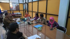 Validasi Kurikulum Satuan Pendidikan SMKN 10 Semarang oleh Pengawas Pembina