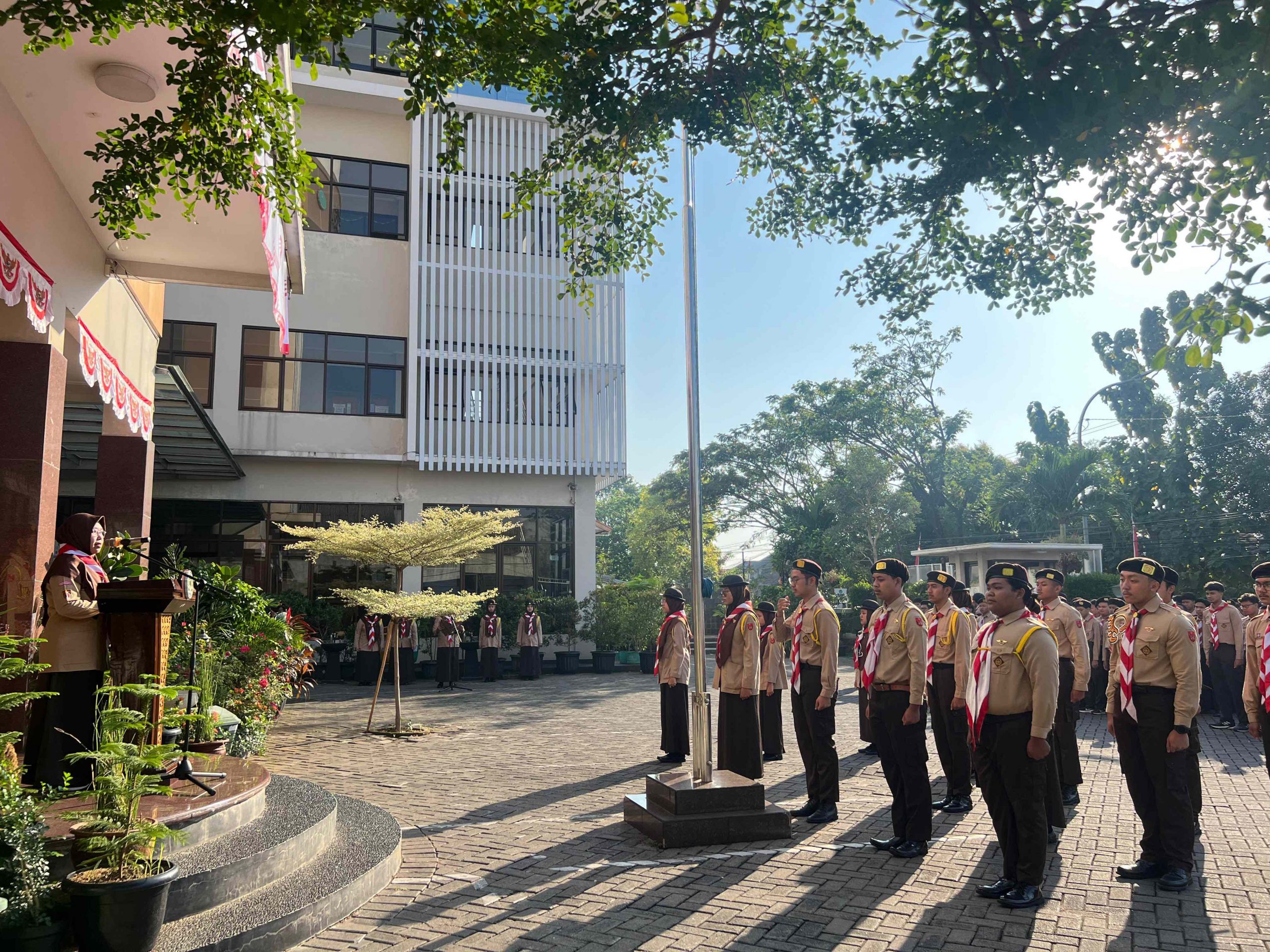 Kuatkan Kecerdasan SESOSIF melalui Peringatan Hari Pramuka ke-63