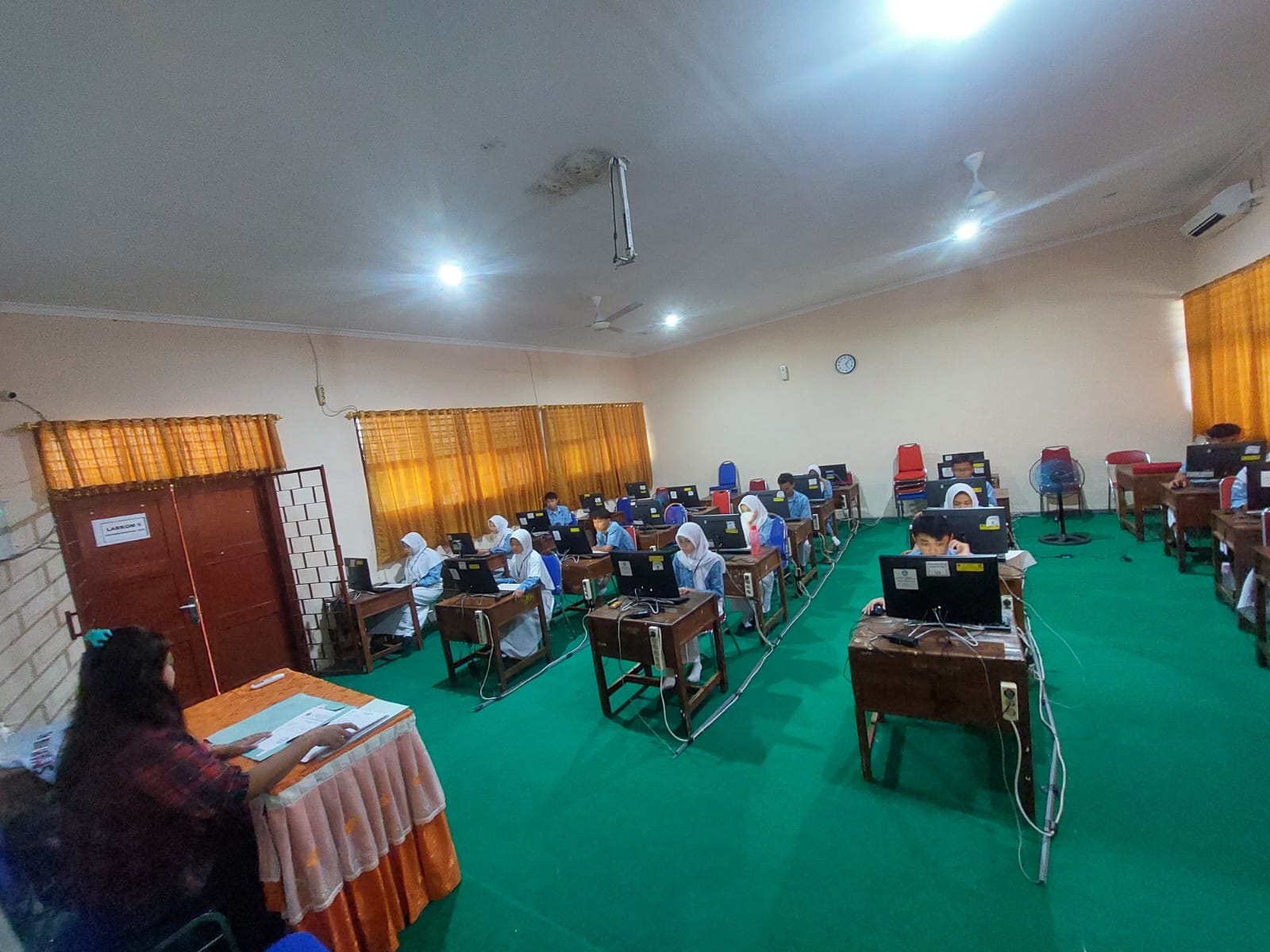 ANBK SMAN 14 Berjalan Lancar, Semoga Rapor Sekolah Naik