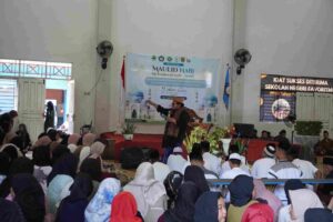 Peringatan Maulid Nabi Muhammad SAW 1446 H di SMKN 10 Semarang