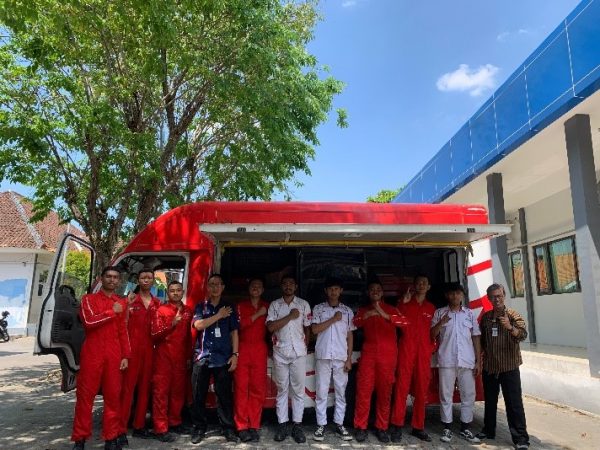 Service Hemat untuk Guru dan Karyawan SMKN 10 Semarang bersama Astra Motor Center Semarang