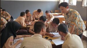 Krisna Membawa Matematika Lebih Dekat dengan Kejuruan di SMK