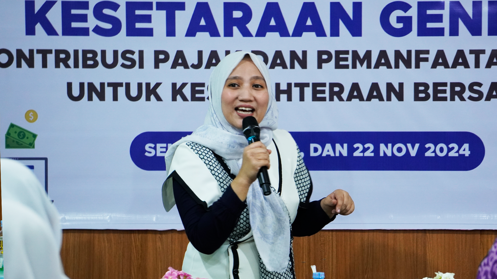 Hadir di SMA Negeri 7 Semarang, Komisi E DPRD Provinsi Jawa Tengah Gaungkan Kesetaraan Gender pada Remaja Hadir di SMA Negeri 7 Semarang, Komisi E DPRD Provinsi Jawa Tengah Gaungkan Kesetaraan Gender pada Remaja