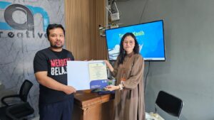 Guru SMKN 10 Semarang Sabet Juara 1 Pelatihan Pemrograman Web BBPPMPV BMTI Guru SMKN 10 Semarang Sabet Juara 1 Pelatihan Pemrograman Web BBPPMPV BMTI
