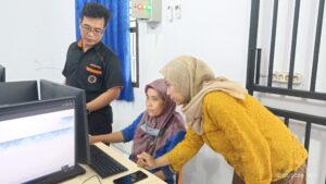 Pembimbingan CAT untuk Honorer SMKN 10 Semarang, Upaya Mendukung Lolos Seleksi PPPK Pembimbingan CAT untuk Honorer SMKN 10 Semarang, Upaya Mendukung Lolos Seleksi PPPK
