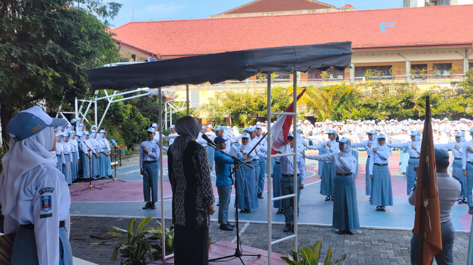 Pergantian Kepengurusam OSIS/MPK   SMA N 5 Semarang