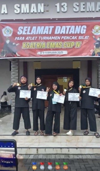 Harumkan Nama Sekolah, Siswa-Siswi SMAN 12 Semarang Raih Prestasi di Ksatria Emas Cup VI