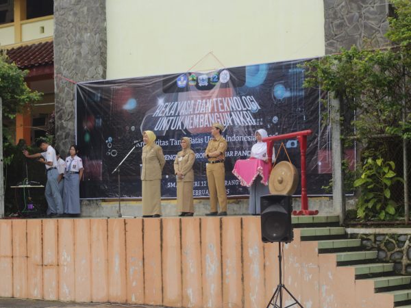Pembukaan Projek P5: Berekayasa & Berteknologi Untuk Membangun NKRI Pembukaan Projek P5: Berekayasa & Berteknologi Untuk Membangun NKRI