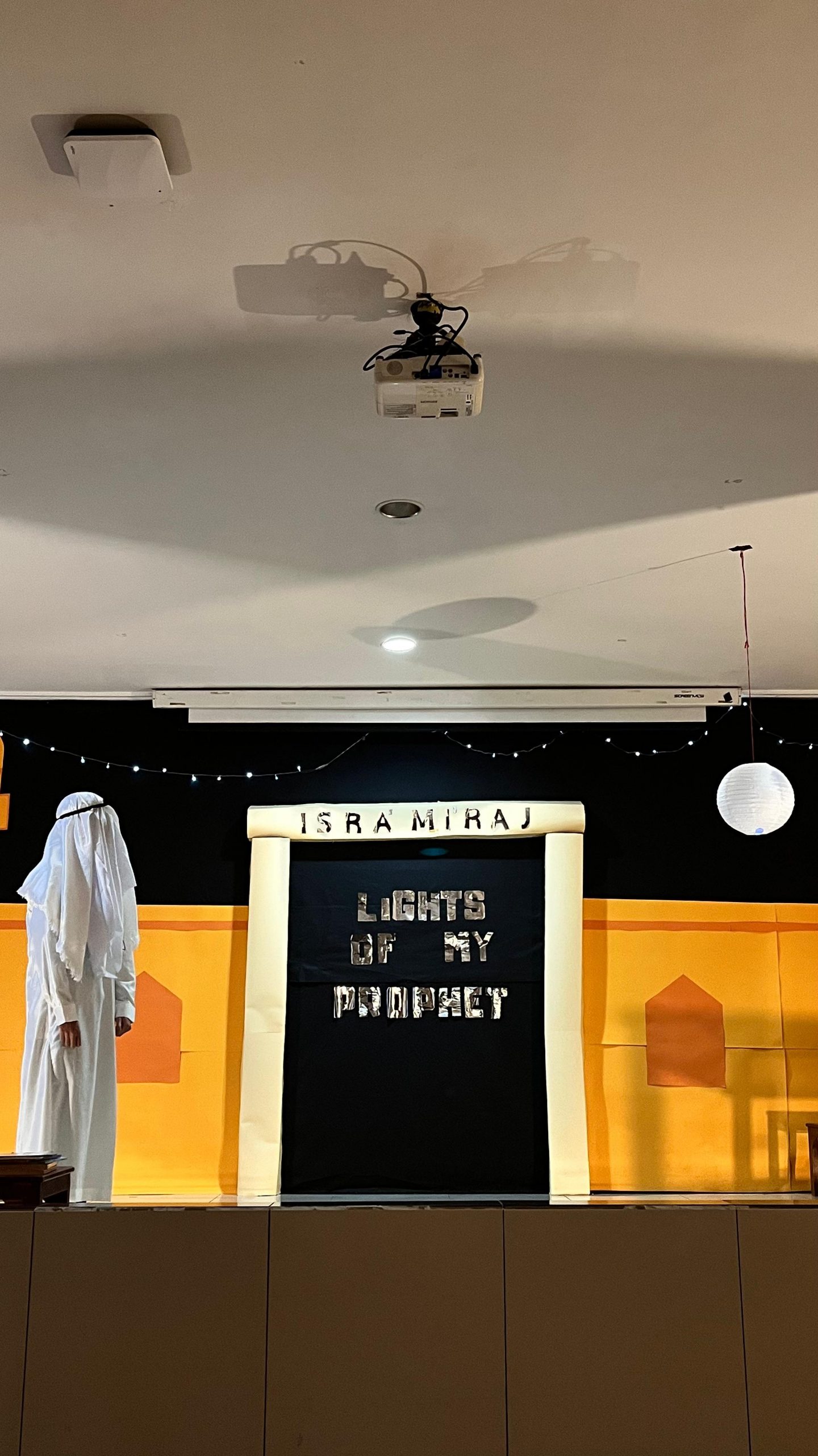 Kobarkan Semangat Sholat dengan Peringatan Isra Mi’raj Kobarkan Semangat Sholat dengan Peringatan Isra Mi’raj