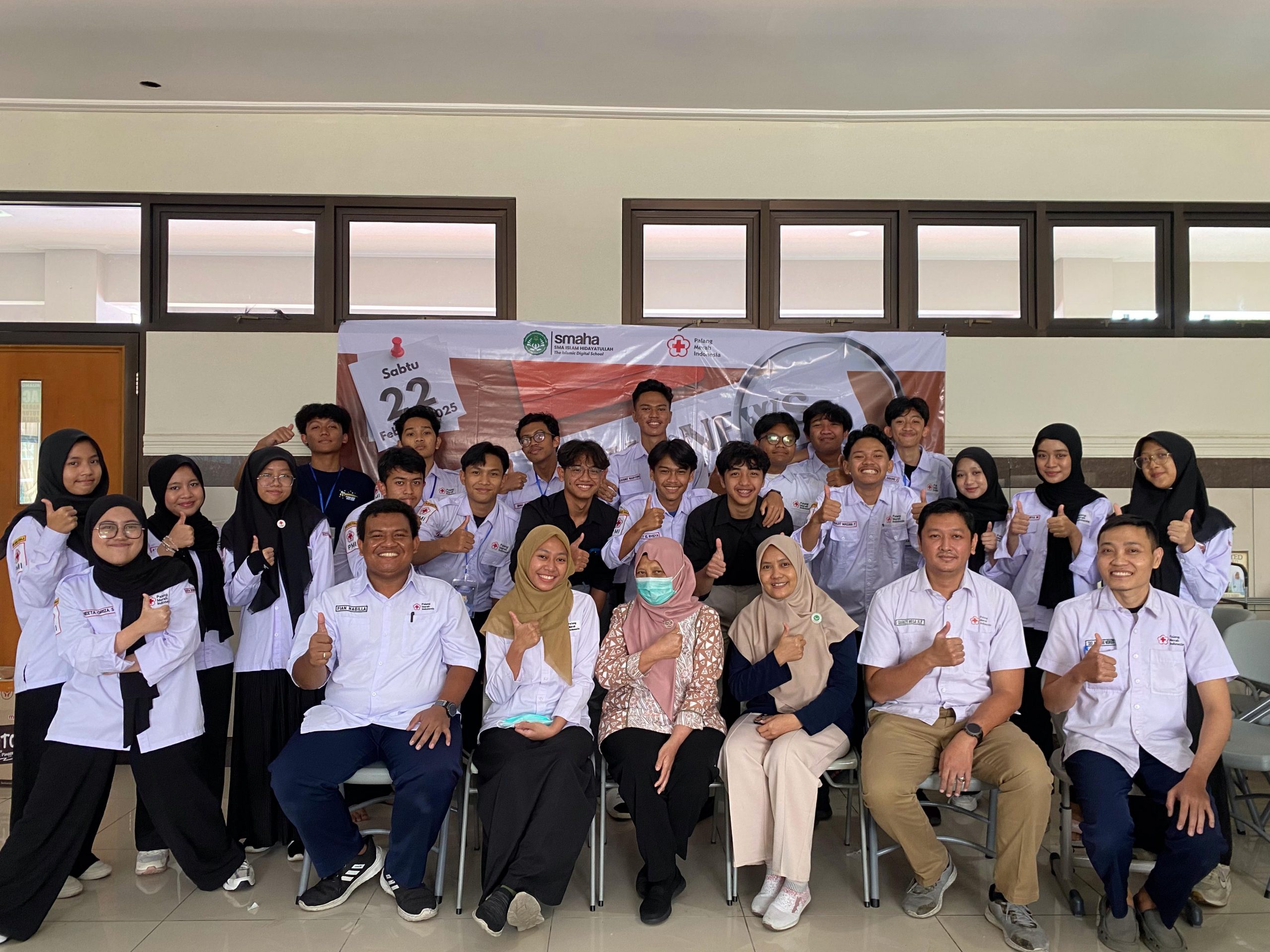 Setetes Darah, Sejuta Harapan: PMR SMAHA Gelar Aksi Donor Darah