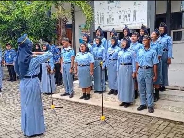 Mars SMKN 10 Semarang Berkumandang untuk Pertama Kalinya dalam Sejarah Sekolah