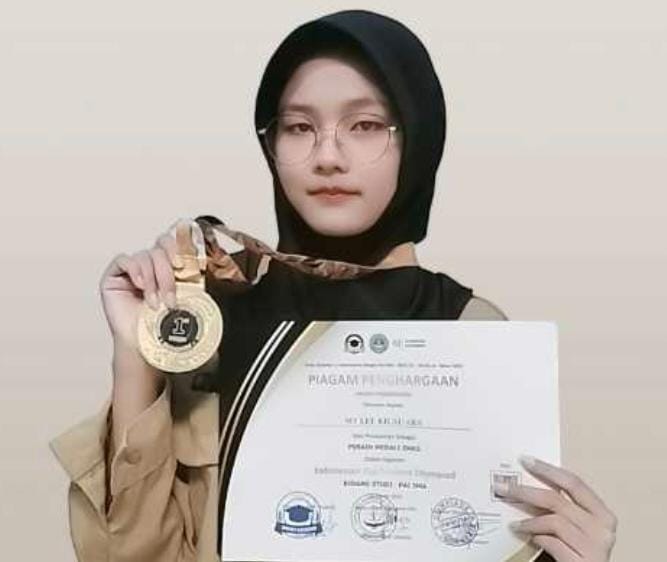 Siswi SMK Negeri 10 Semarang Raih Medali Emas Di Ajang Olimpiade Nasional
